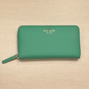 😍Fabulous😍 kate spade NEW YORK wallet